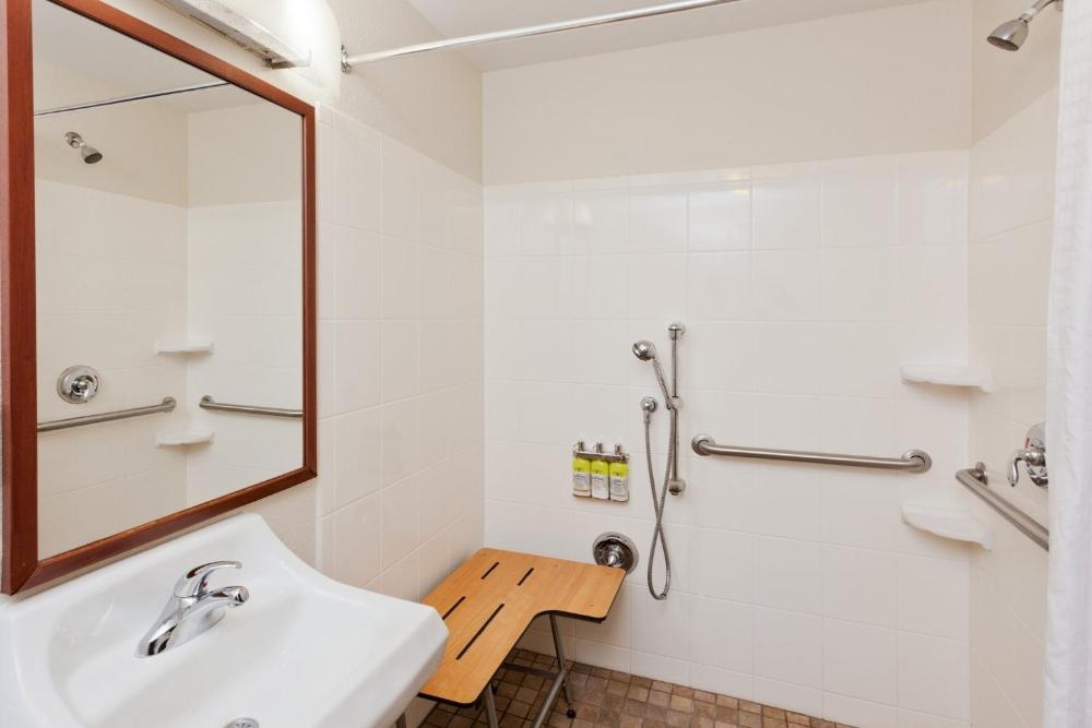 Candlewood Suites EASTCHASE PARK Image 44