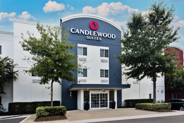 Candlewood Suites EASTCHASE PARK image 1